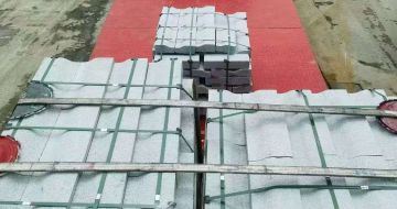 宣城 芝麻白仿形加直形路沿石出货日常