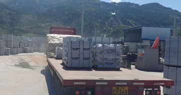 宣城 芝麻白仿形路沿石，直形路沿石