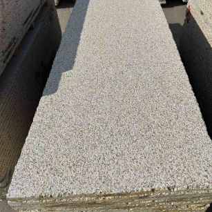 宣城 黄金麻花岗岩荔枝面毛板，半成品