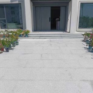 宣城 芝麻白花岗岩地铺石地面铺装