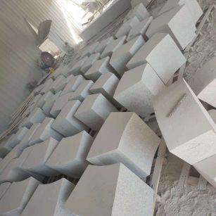 宣城 白麻花岗岩异形坐凳