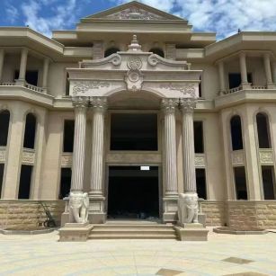 宣城 黄金麻别墅外墙干挂，大柱，大象，蘑菇石，雕花板