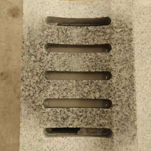 宣城 芝麻白拉丝面花岗岩U型开槽排水槽