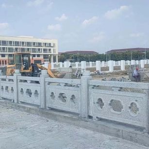 宣城 白麻花岗岩荔枝面河道栏杆