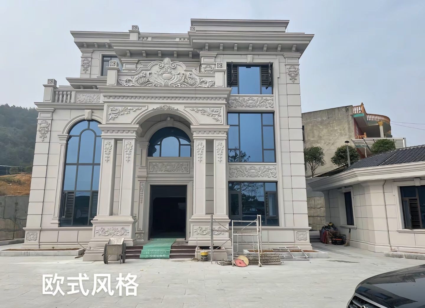 宣城 白麻花岗岩别墅外墙干挂