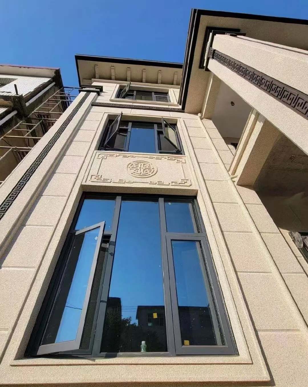 宣城 黄金麻荔枝面别墅外墙干挂效果展示