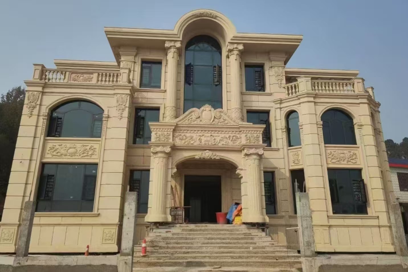 宣城 黄金麻花岗岩别墅外墙干挂