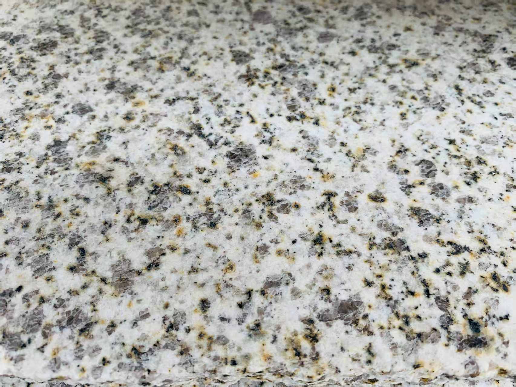 宣城 黄金麻花岗岩石材浅黄光面