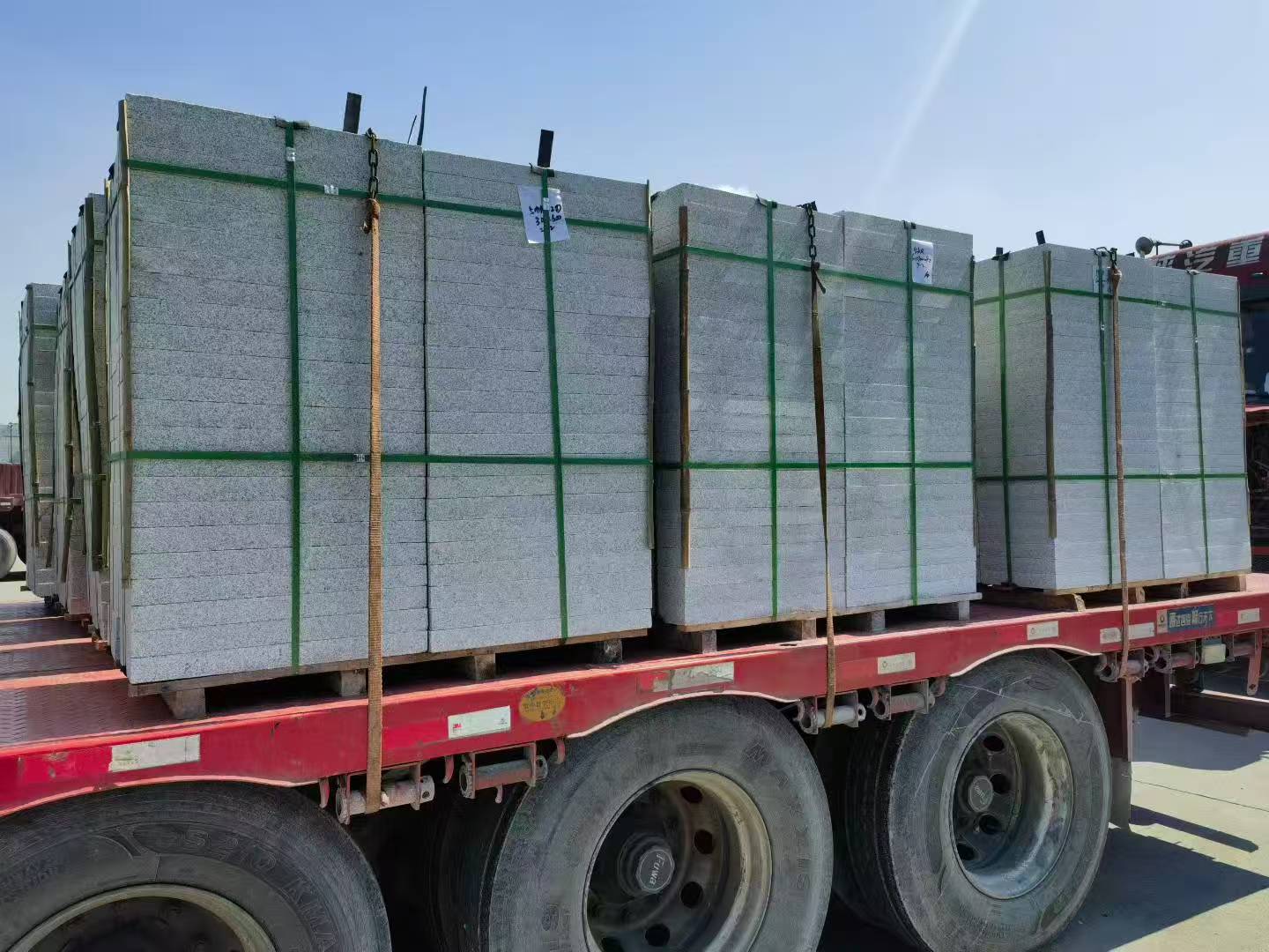 宣城芝麻白花岗岩出货日常地铺石