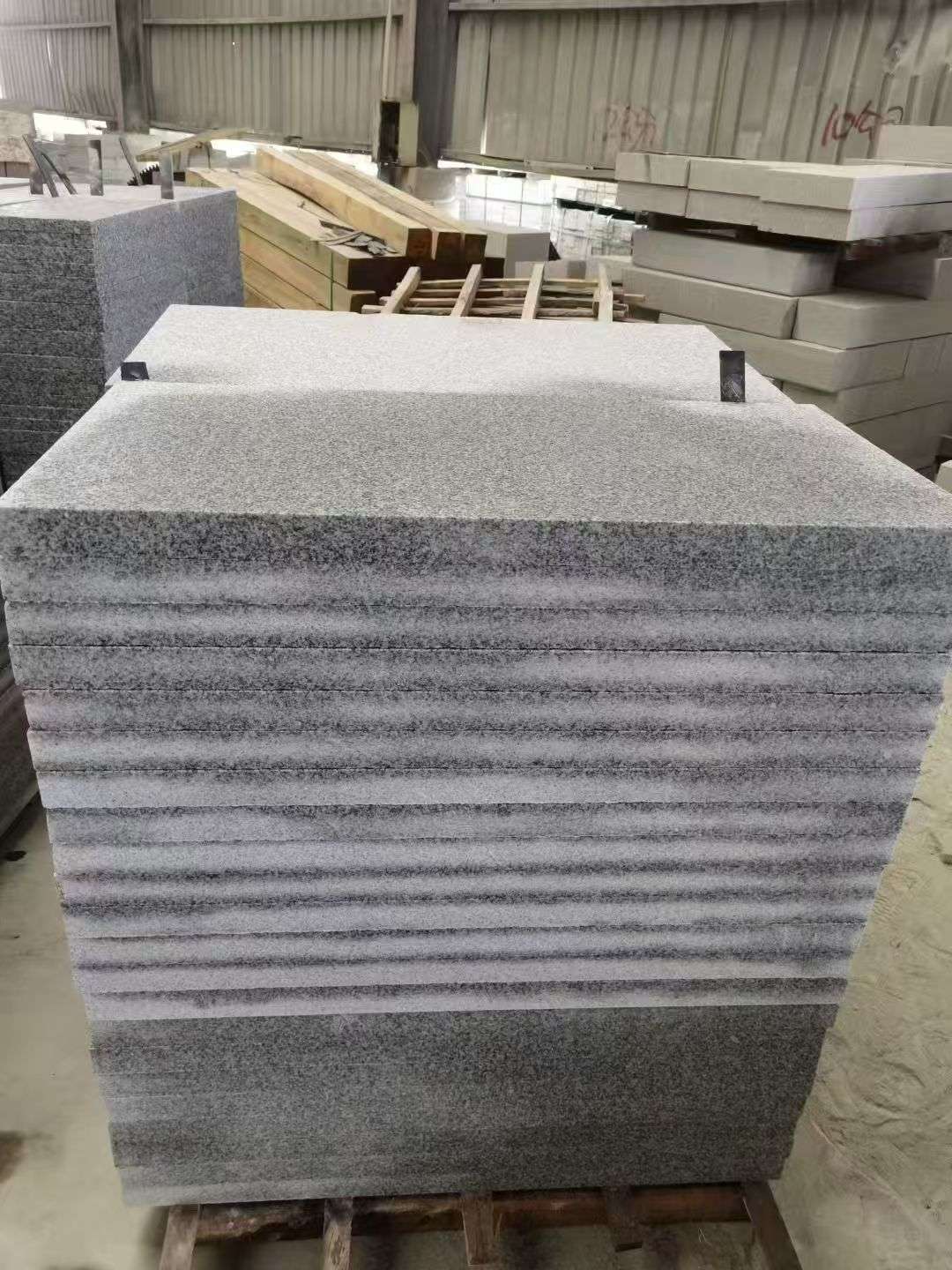 宣城 芝麻白5公分火烧地铺成品，900*400，规格可定制